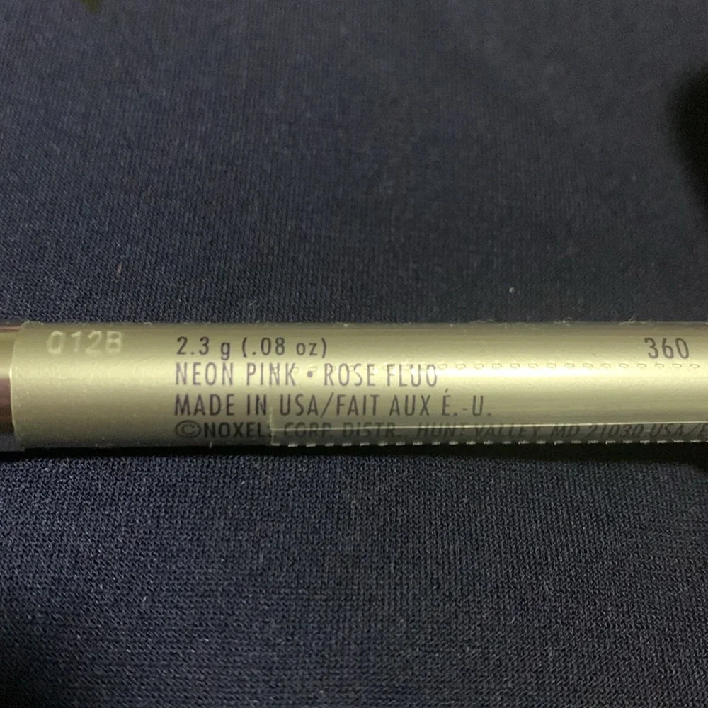 Covergirl CG Smoothers Gel Eye Color Pencil Neon Pink 2.3g New